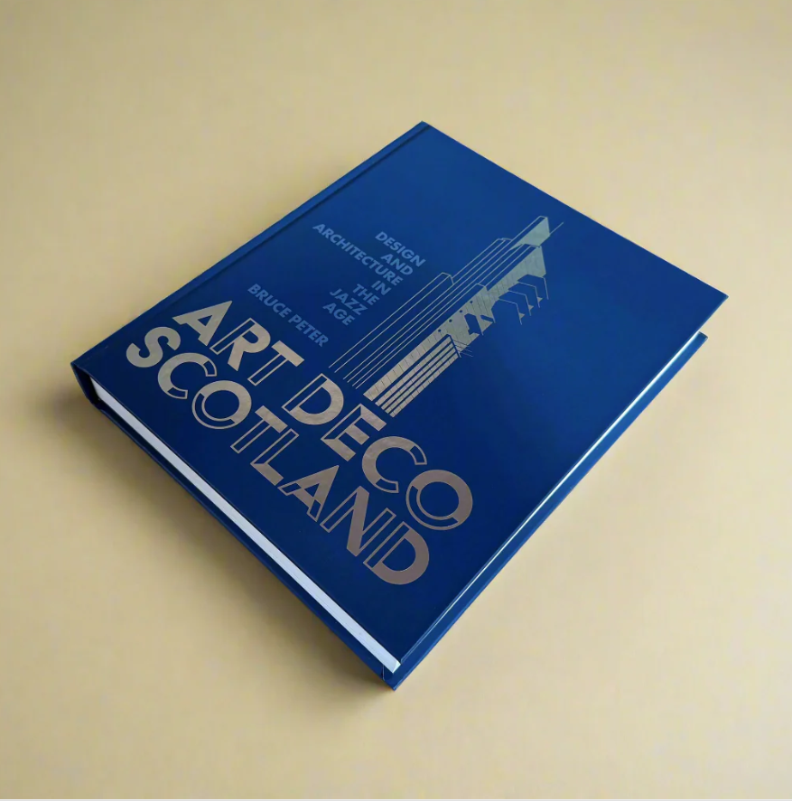 Брюс Питер  "Ар-деко Шотландии: дизайн и архитектура в эпоху джаза", 2025, 