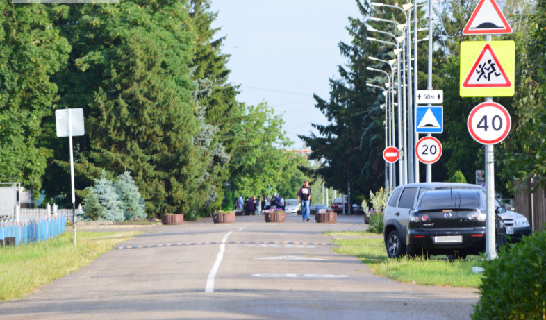 Фото автора. 15.06.2025. Станица. Хорошо в станице летом.