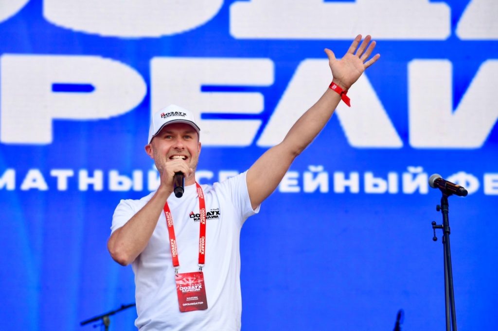    Продюсер фестиваля «Воздух Карелии» Максим Мазуровский. Фото: «Республика» / Оксана Кудряшова