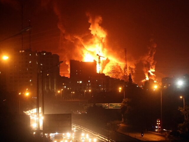    Фото: ТАСС/EPA/ABEDIN TAHERKENAREH