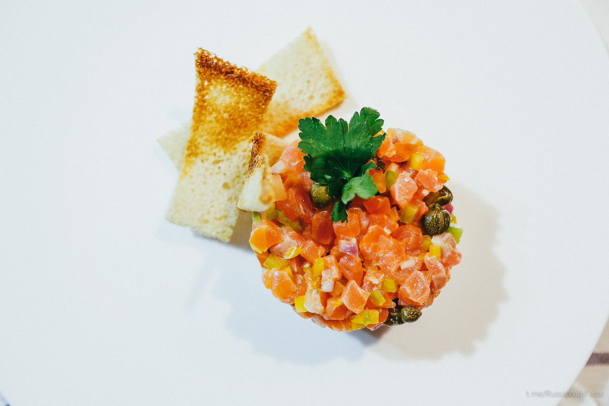 Фото: Тартар из лосося / Интернет-журнал «Люди Колымы»