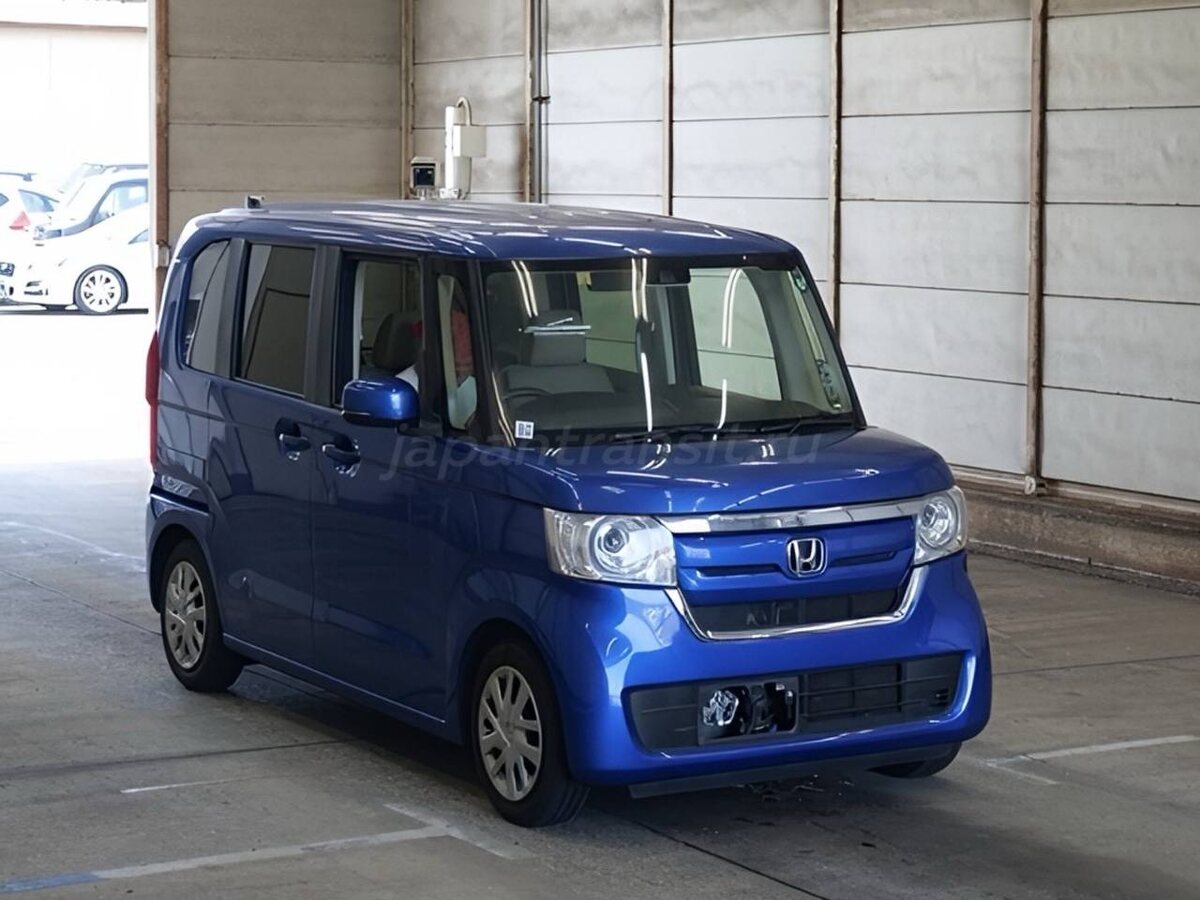 Honda N-Box. Источник: скриншот из Телеграмм канала "Япония Транзит"