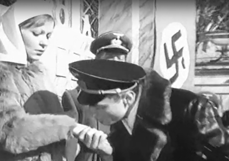 Кадр из фильма «Доктор Вера»