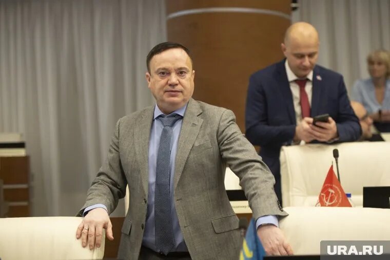 Постников поблагодарил партию за доверие. Фото: Сергей Русанов © URA.RU