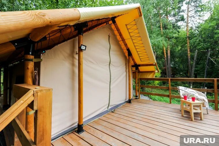 На озере Медвежье продают базу отдыха. Фото: Вадим Ахметов © URA.RU