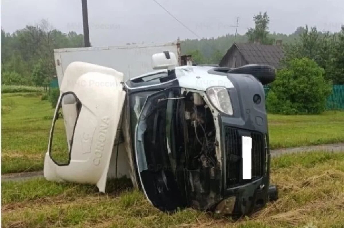    За один день в Калужской области перевернулись два автомобиля