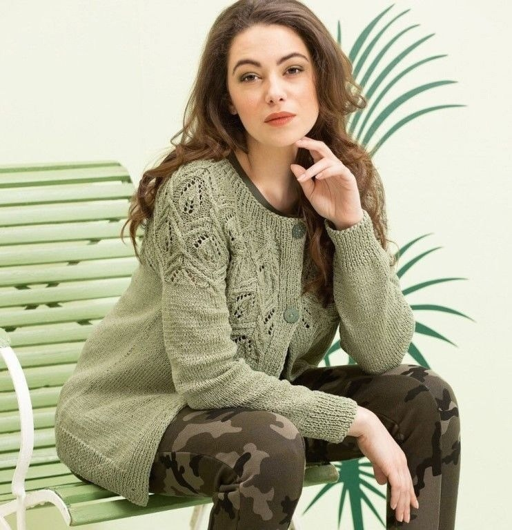 Жакет с ажурной кокеткой