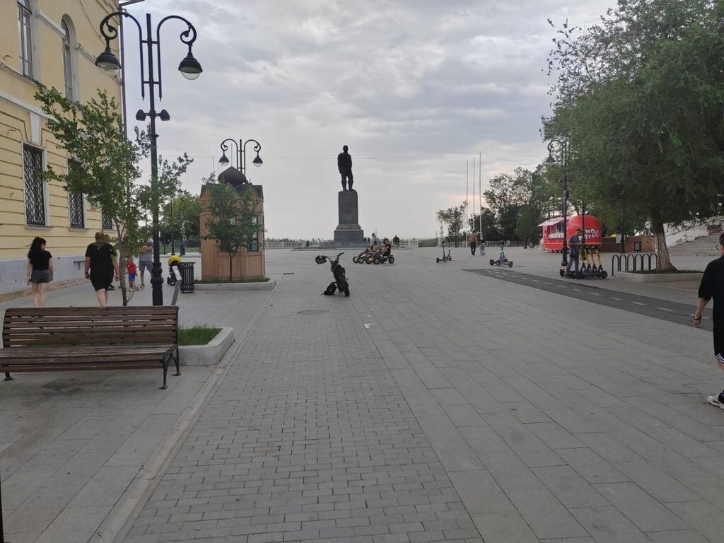    Сбил мужчину с годовалым ребенком на руках: Прокуратура начала проверку по факту ДТП с питбайком в Оренбурге