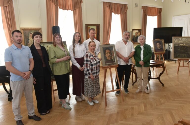    Работы народного художника РФ Николая Ерышева переданы в дар Оренбургскому музею ИЗО Белов Михаил Александрович