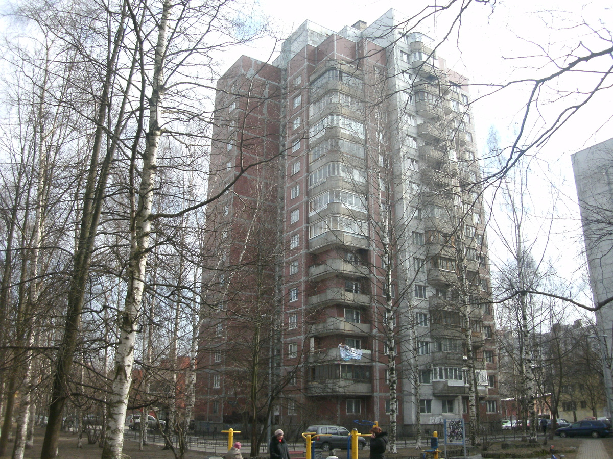Васильевский остров, ул. Кораблестроителей, 35к4