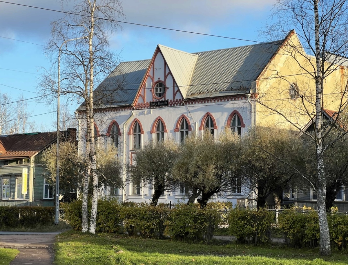 Источник: https://season-travel.com/photogallery/sortavala-photo/