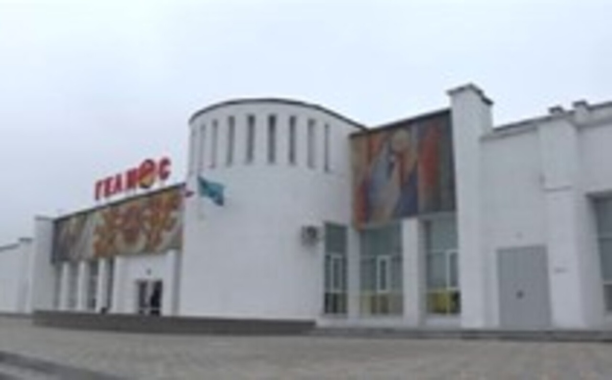    В городском центре молодежи «Гелиос» в Курске прошло обсуждение проекта "Полугоры"