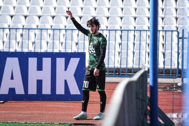     Фото: ФК "Нефтехимик"