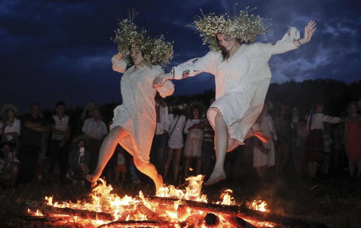 прыжки через огонь