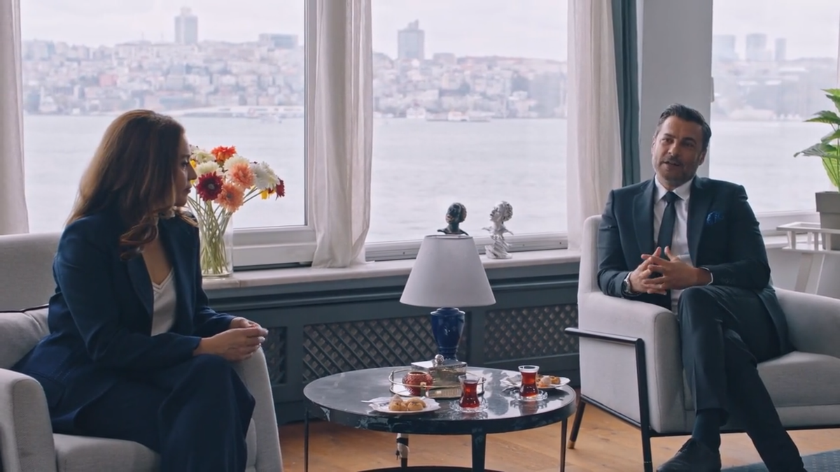 Стоп-кадр сериала "Клюквенный щербет"