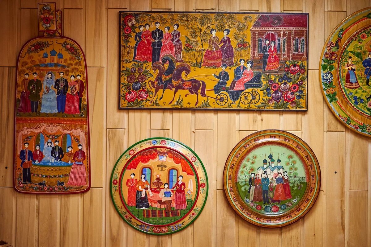 Изделия с городецкой росписью