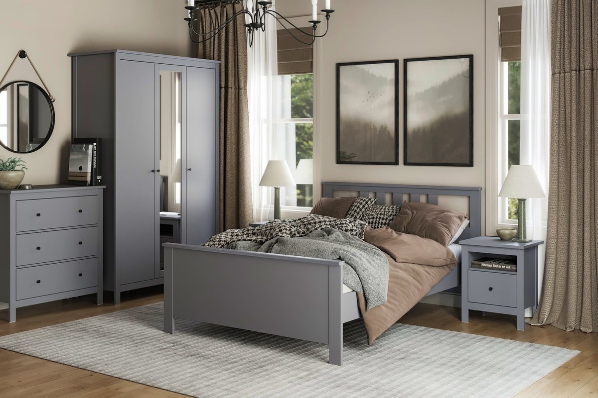 Для любителей спокойных оттенков подойдет коллекция «Сага» в благородном сером. 