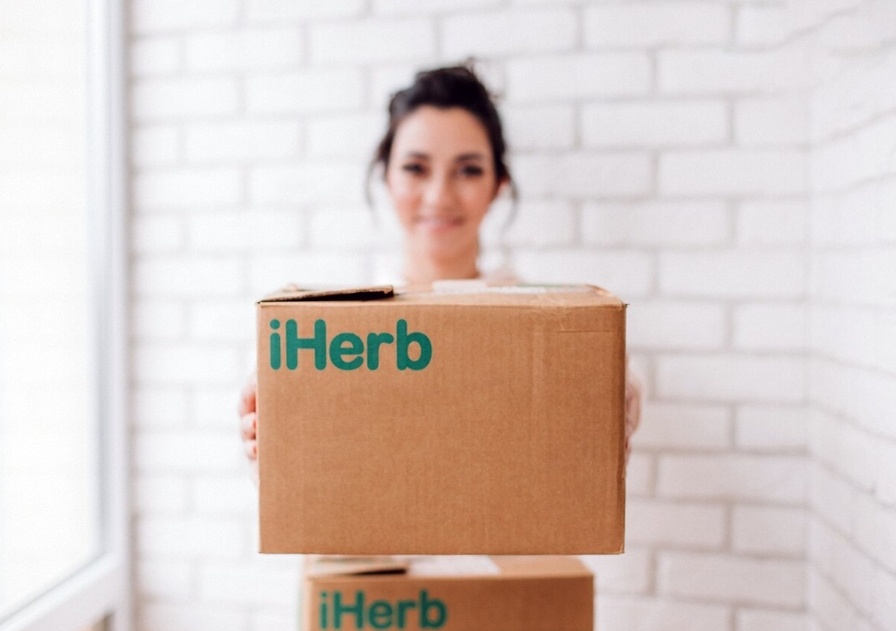 Можно ли заказывать с iHerb в Россию в 2025 году?