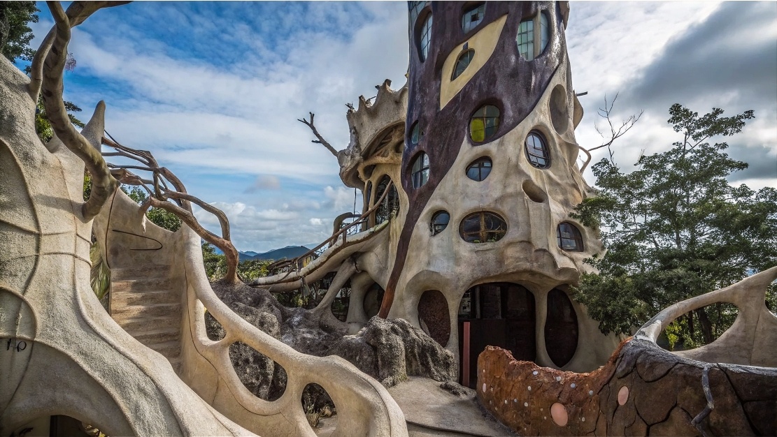 Сумасшедший дом - Crazy House