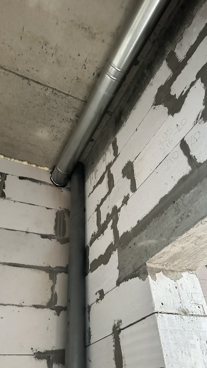 Вентиляция под потолком