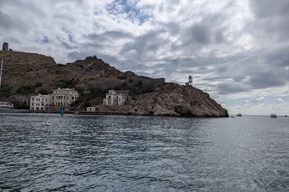    Температура воды в Черном море приближается к комфортным значениям