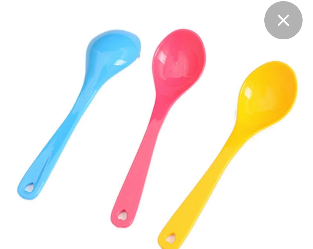 Даже ночью кушал смесь с ложки, бутылочки нельзя 