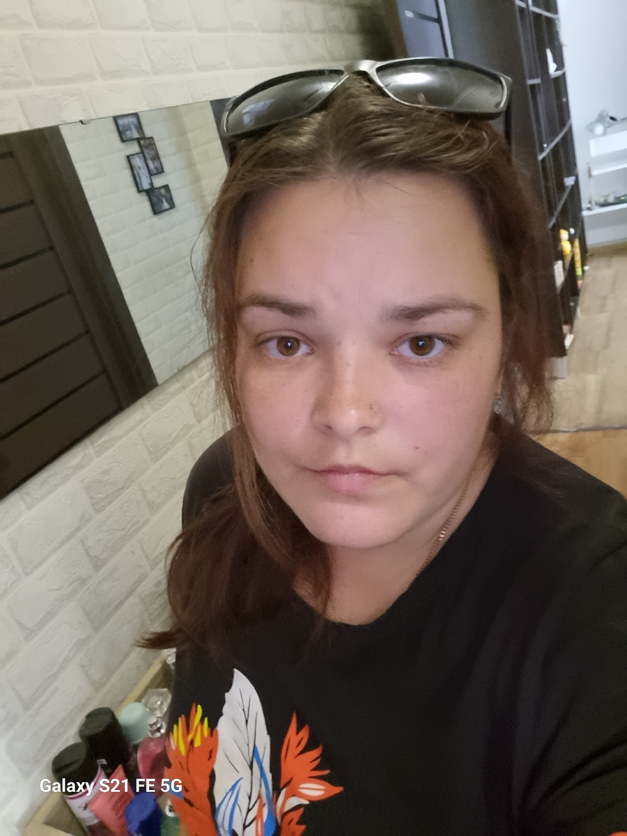 Это я уже дома. Мы ждём вечера. Я и мой панический страх) глупо, да?