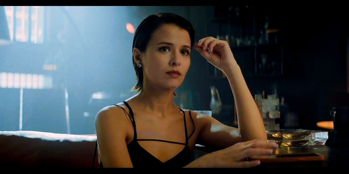 Фото из сериала "Жить жизнь" 