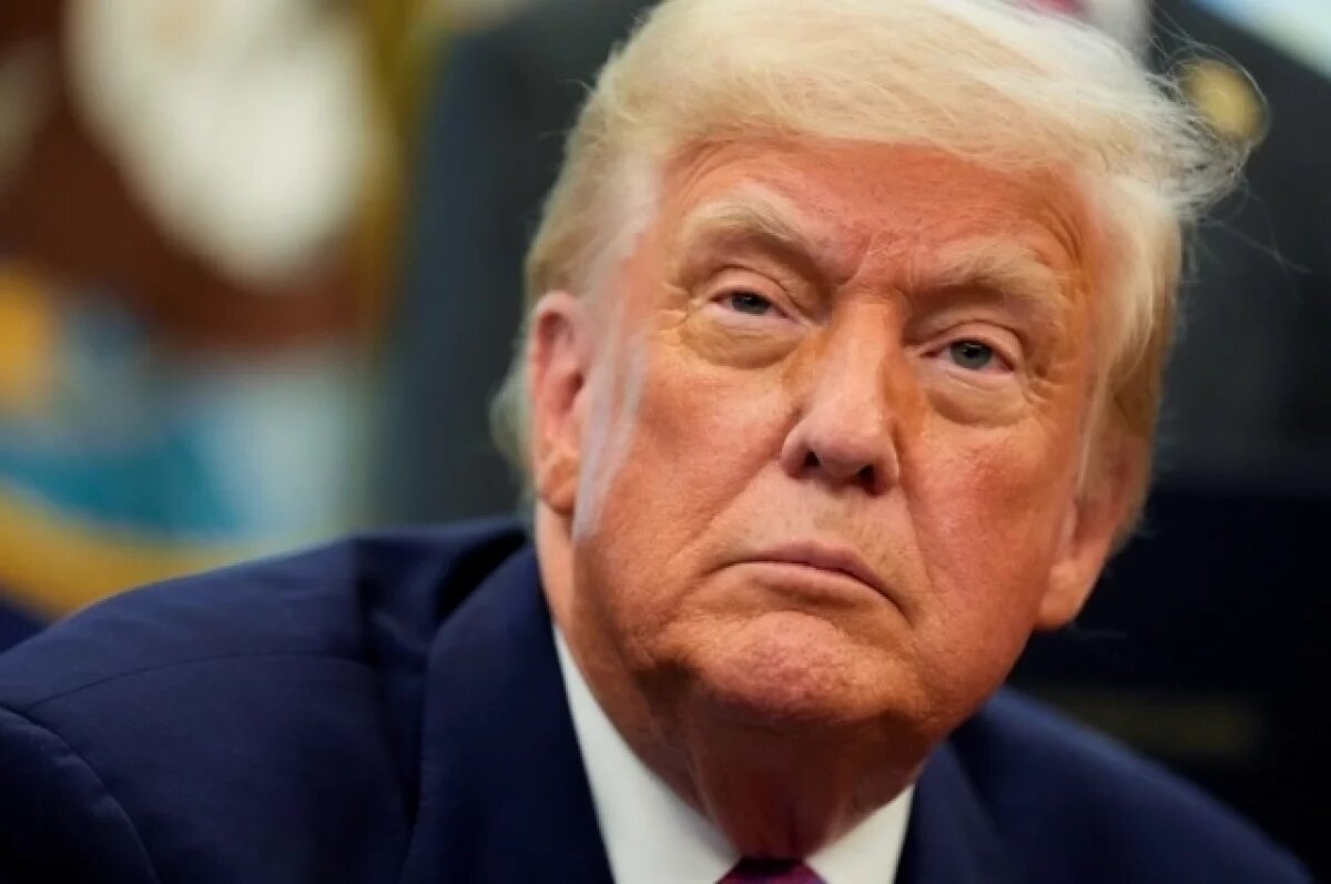    Дональд Трамп.