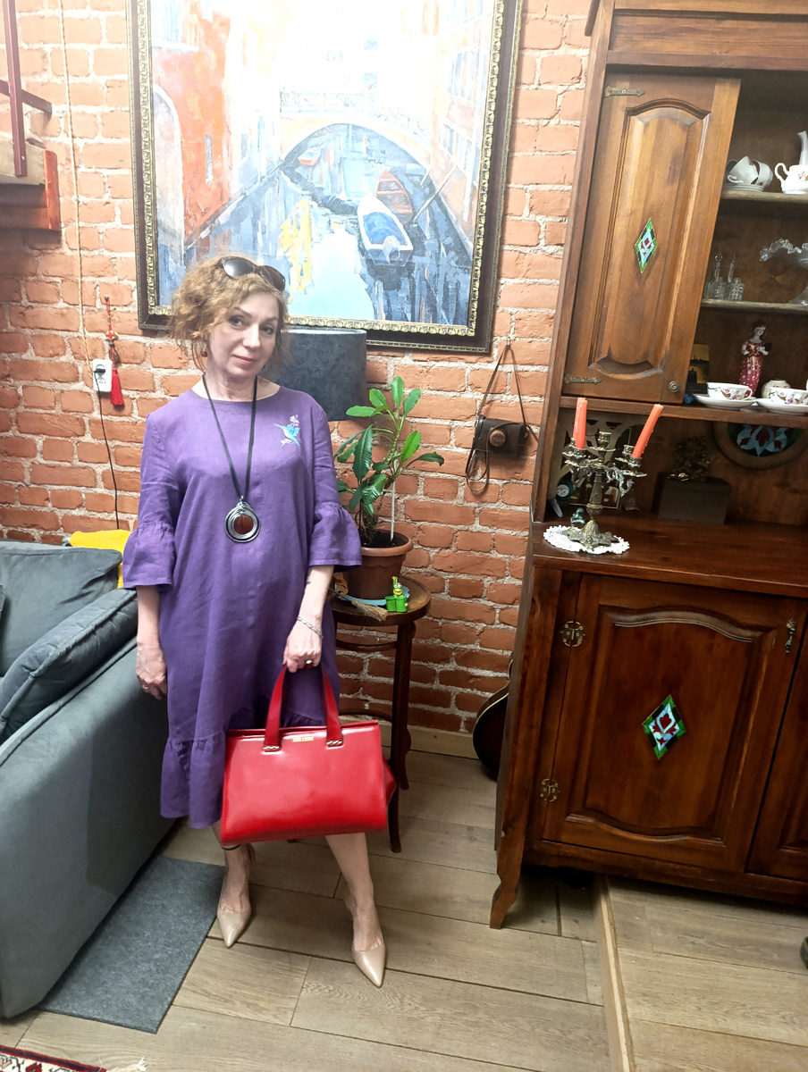 Автор дома, накануне вечером.