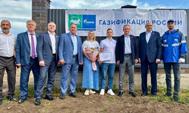    В Оренбуржье к сетевому газу подключили 8500-й дом Оренбуржье