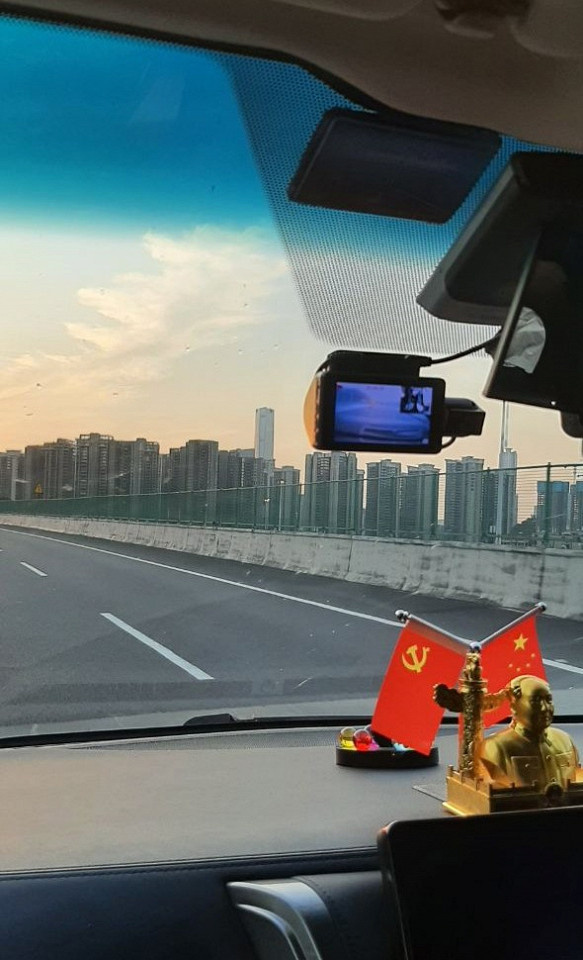 Дмитрий Емельянов, автор отзыва
