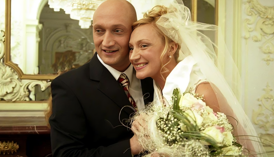 В паспорте другое имя, живёт в гостевом браке и жалеет о разводе с Порошиной: актёр Гоша Куценко