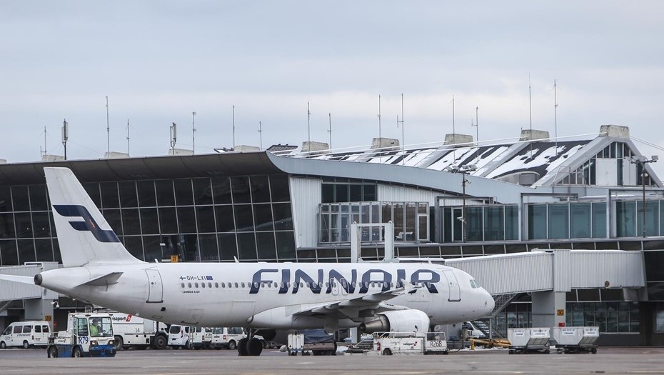    Самолёт авиакомпании Finnair в аэропорту Хельсинки-Вантаа, Финляндия. Автор фото: Коньков Сергей