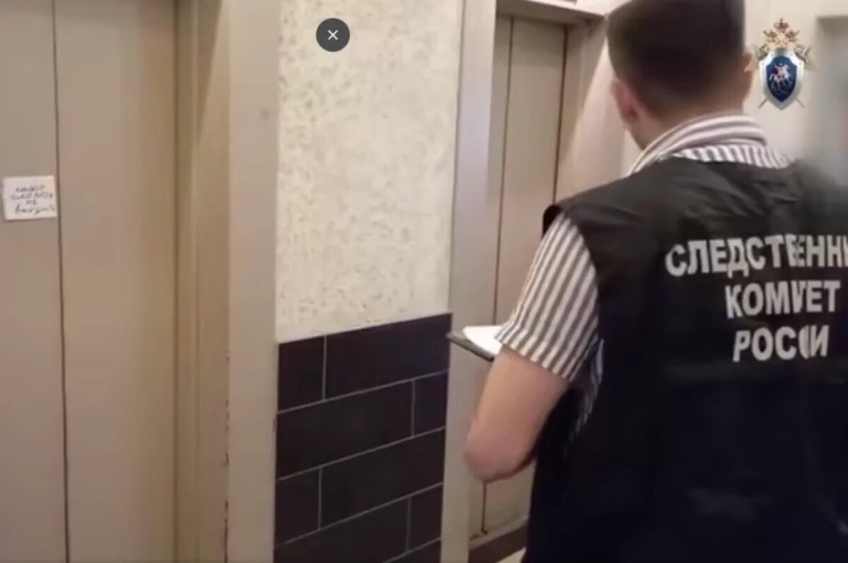    Уголовное дело возбудили после падения лифта с ребенком внутри в Петербурге