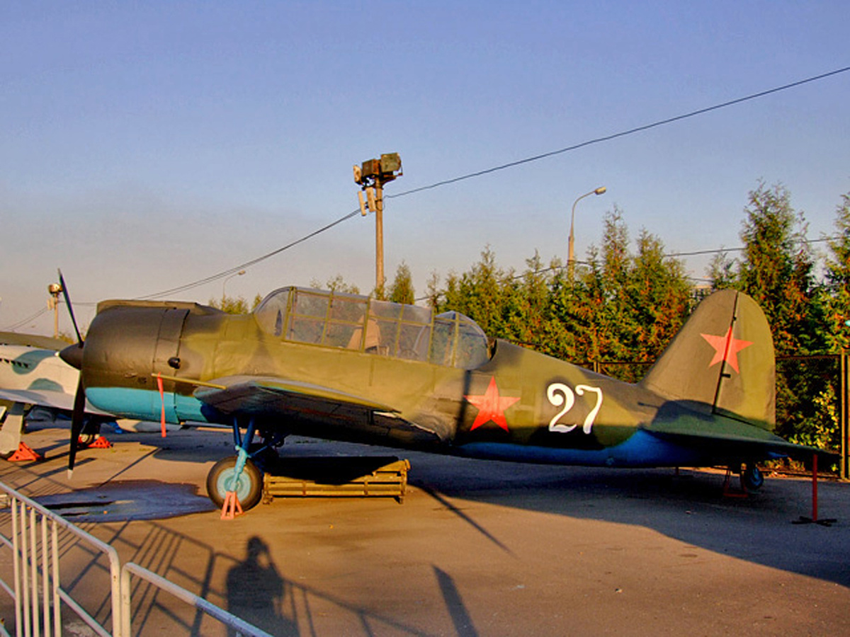 Макет Су-2 в парке Победы.