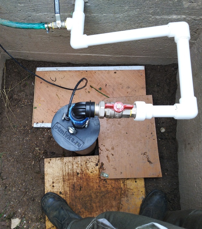                                          Пример монтажа резинового оголовка ОС-У