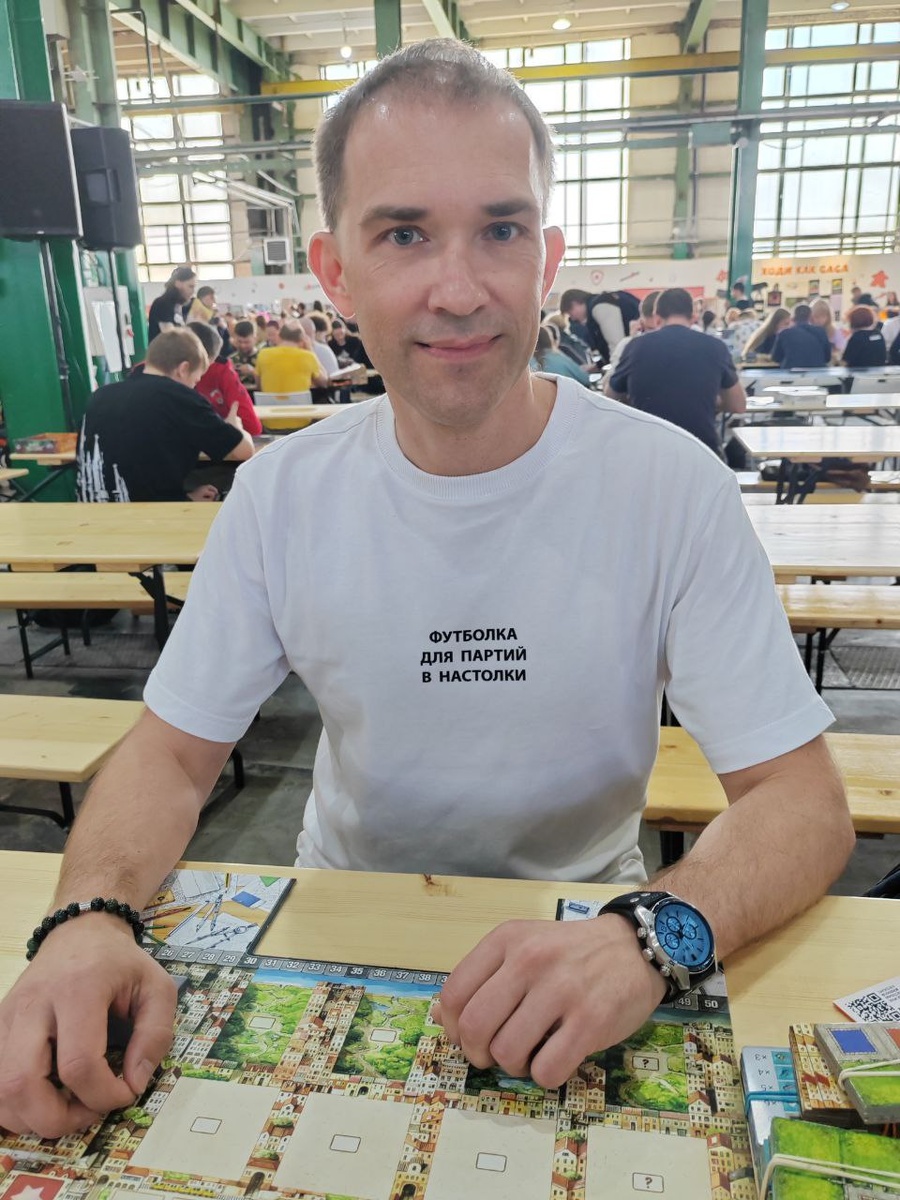 К2 на Gaga Fest. Специальная футболка для партий в настолки