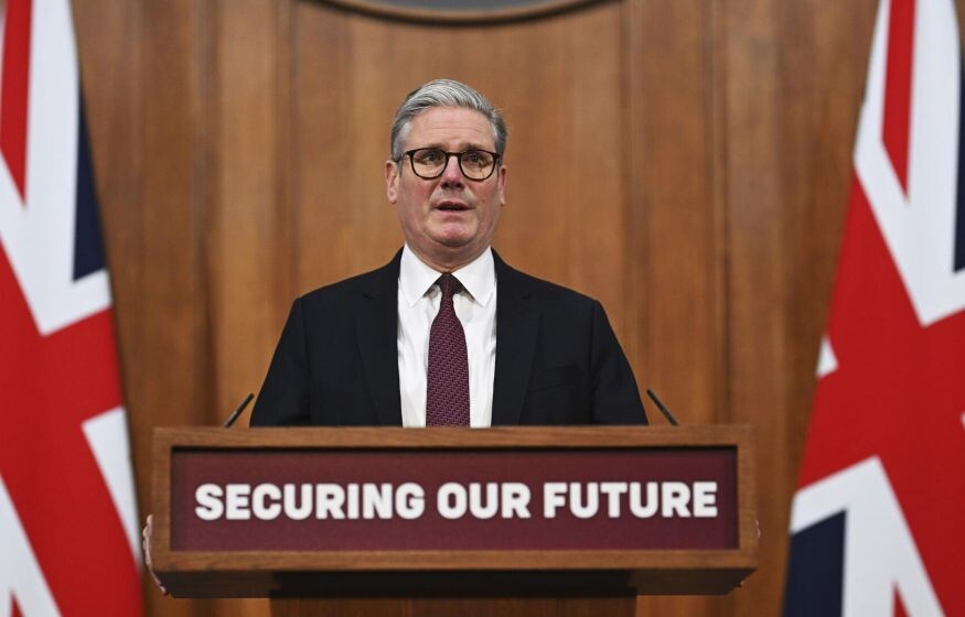    «Стармера пора арестовать за соучастие в терактах»: Украина и Британия взорвут советскую торпеду или «найдут мины из РФ»