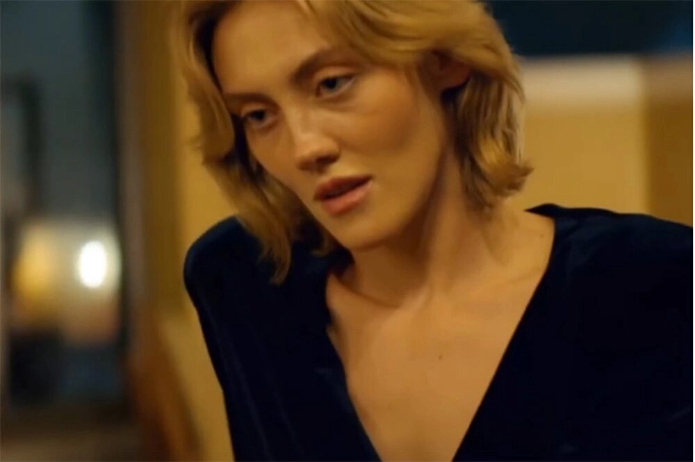    Полина Ауг в клипе Тилля Линдеманна. Кадр видео