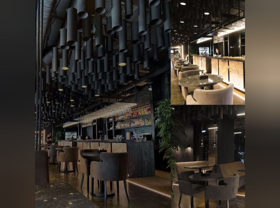 А если наверх посмотрите на все лампочки то вообще в край удивитесь как все более чем атмосферно. Молодцы кто все это сочинил и принес для всех горожан местных. Прямо браво и хлопаем стоя🤩😍🥰😎