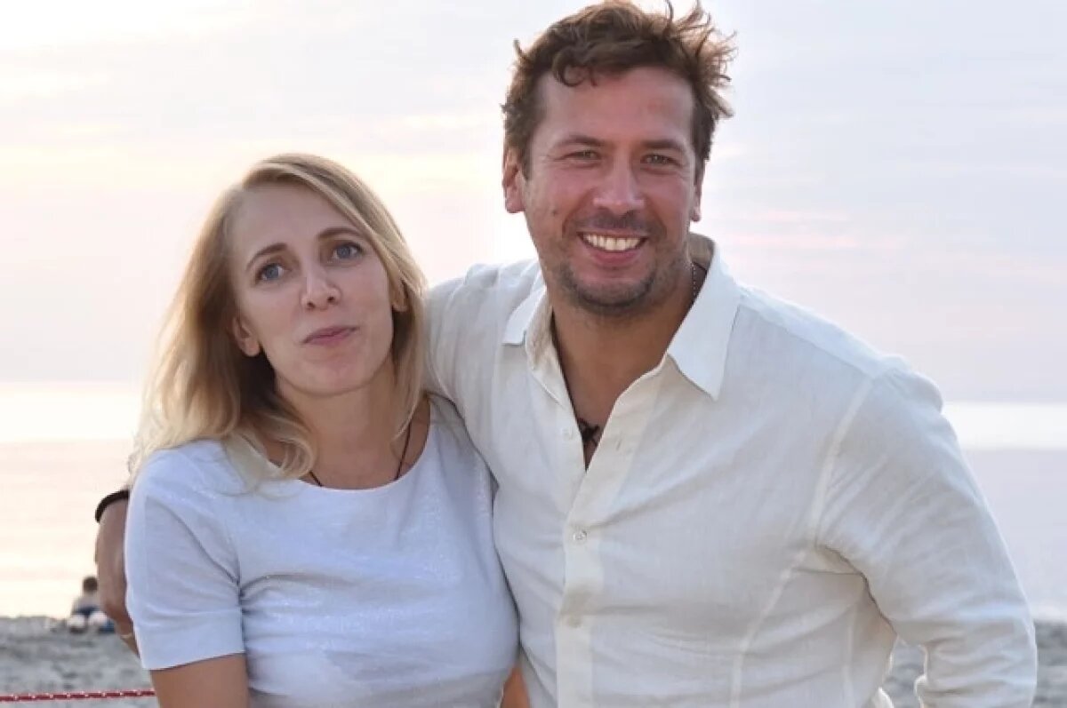    Мерзликины не просто супруги — они создали большую семью.