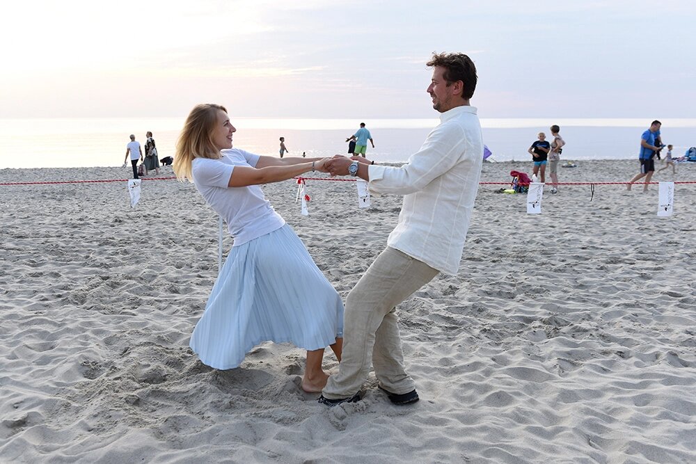    Андрей Мерзликин с женой. Фото: РИА Новости/ Екатерина Чеснокова