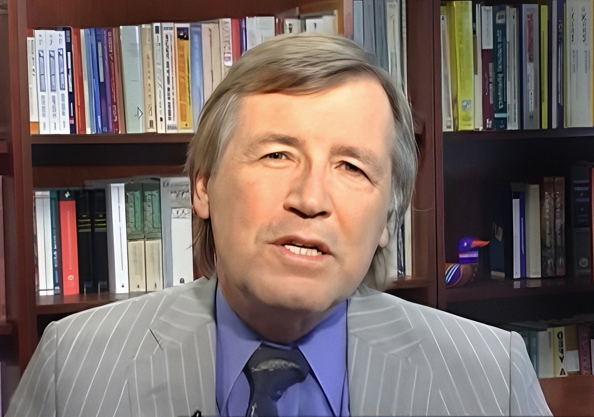 Стивен Синатра.