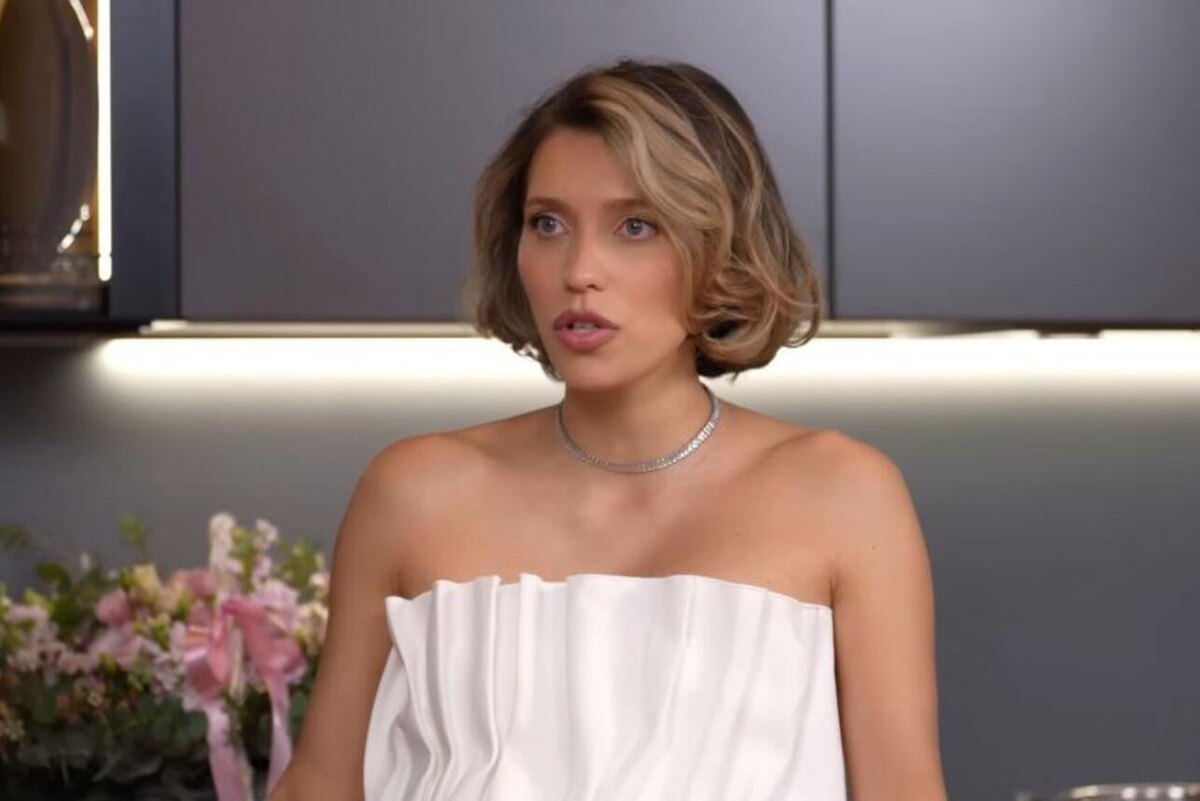    Регина Тодоренко кадр YouTube