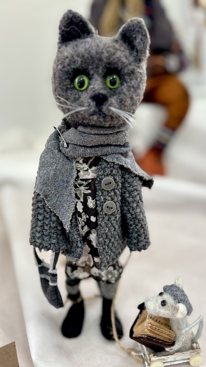 Авторские игрушки в технике сухого валяния 