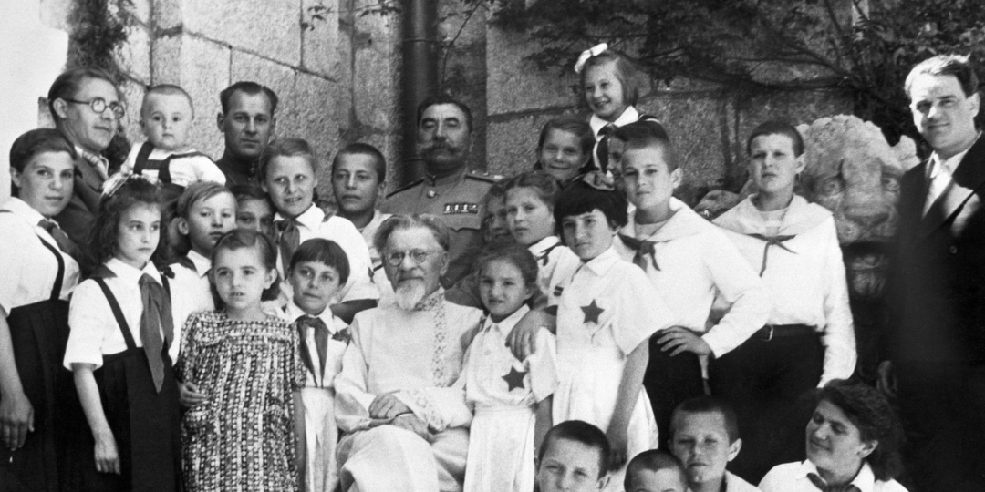 100 лет КРАСНОМУ Артеку! С ПРАЗДНИКОМ, РОДНАЯ СОВЕТСКАЯ ПИОНЕРИЯ!