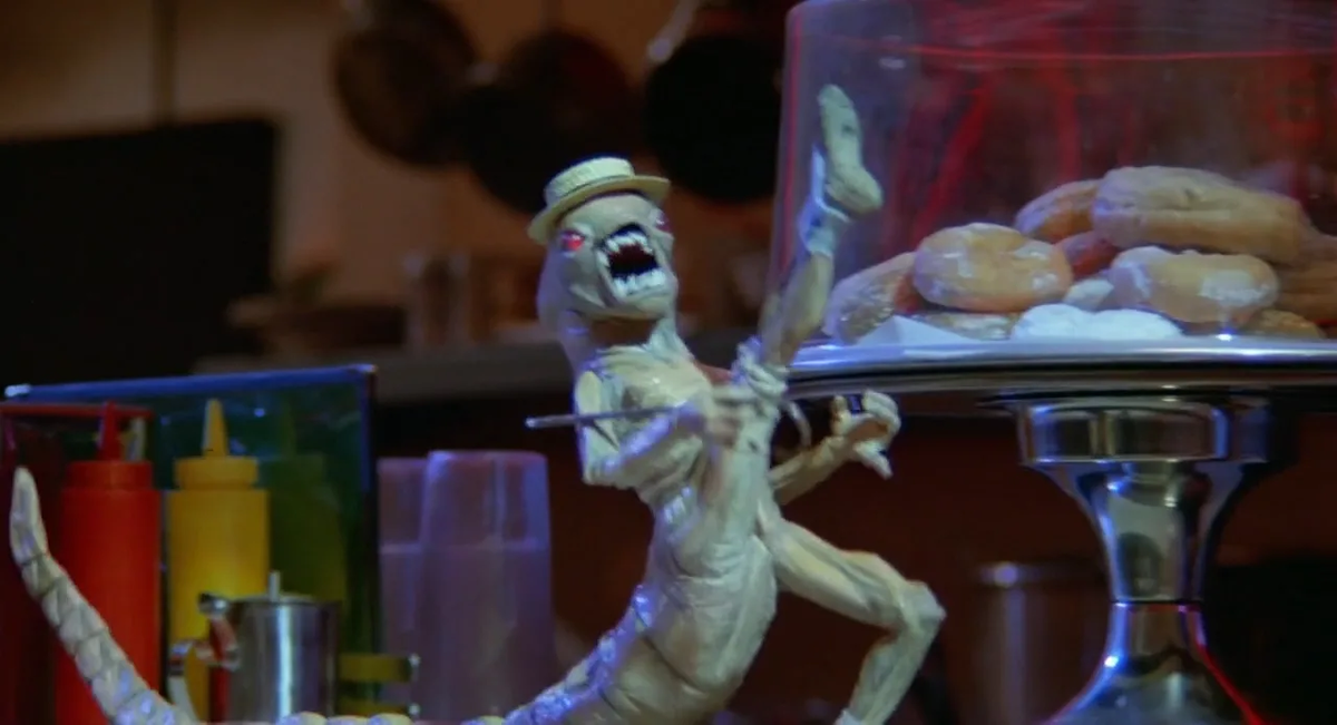 А это уже из той самой пародии...