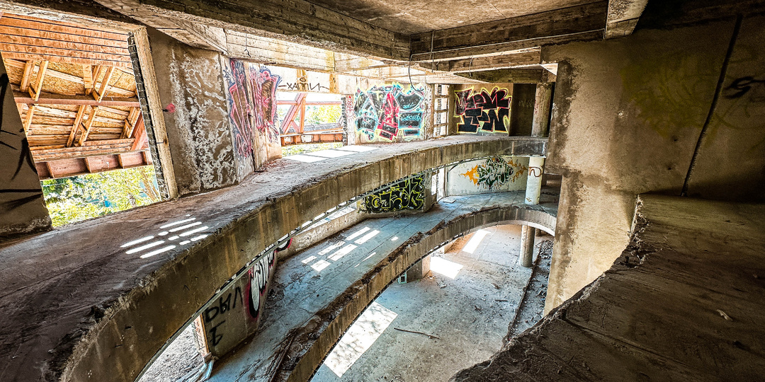 Недостроенный отель в Переславле-Залесском