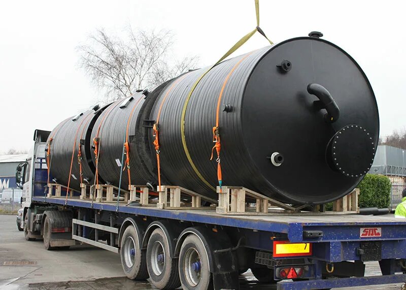 Что такое резервуар и зачем его транспортировать?